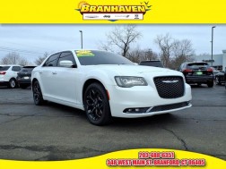 2019 Chrysler 300