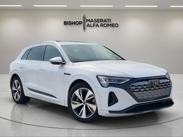 BUY AUDI Q8 E-TRON 2024 PREMIUM PLUS, Local Autos Online LLC